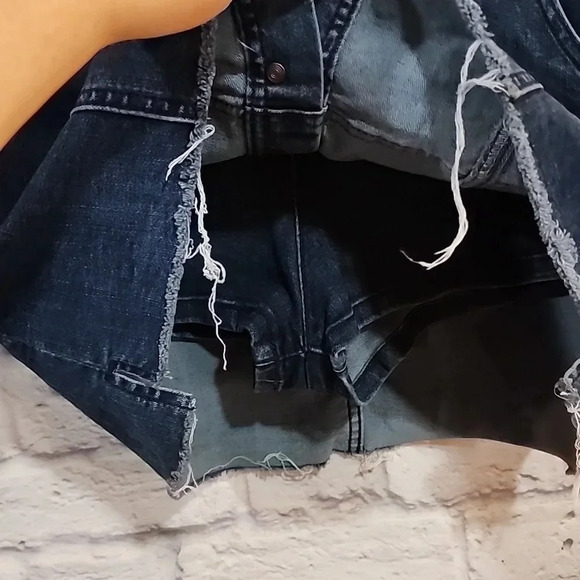 Union Bay button up denim skort Size 5 (Juniors) - Picture 3 of 6